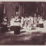 arrivée du cortège épiscopal de mgr siméone, pardon de correns, 3 mai 1935