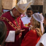 p1920058 messe confirmations st maximin mgr touvet tb