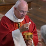 p1920353 messe confirmations st maximin communion tb