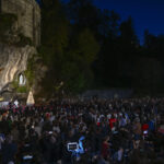 26 09 lourdes grotte (c) vatican media (1)