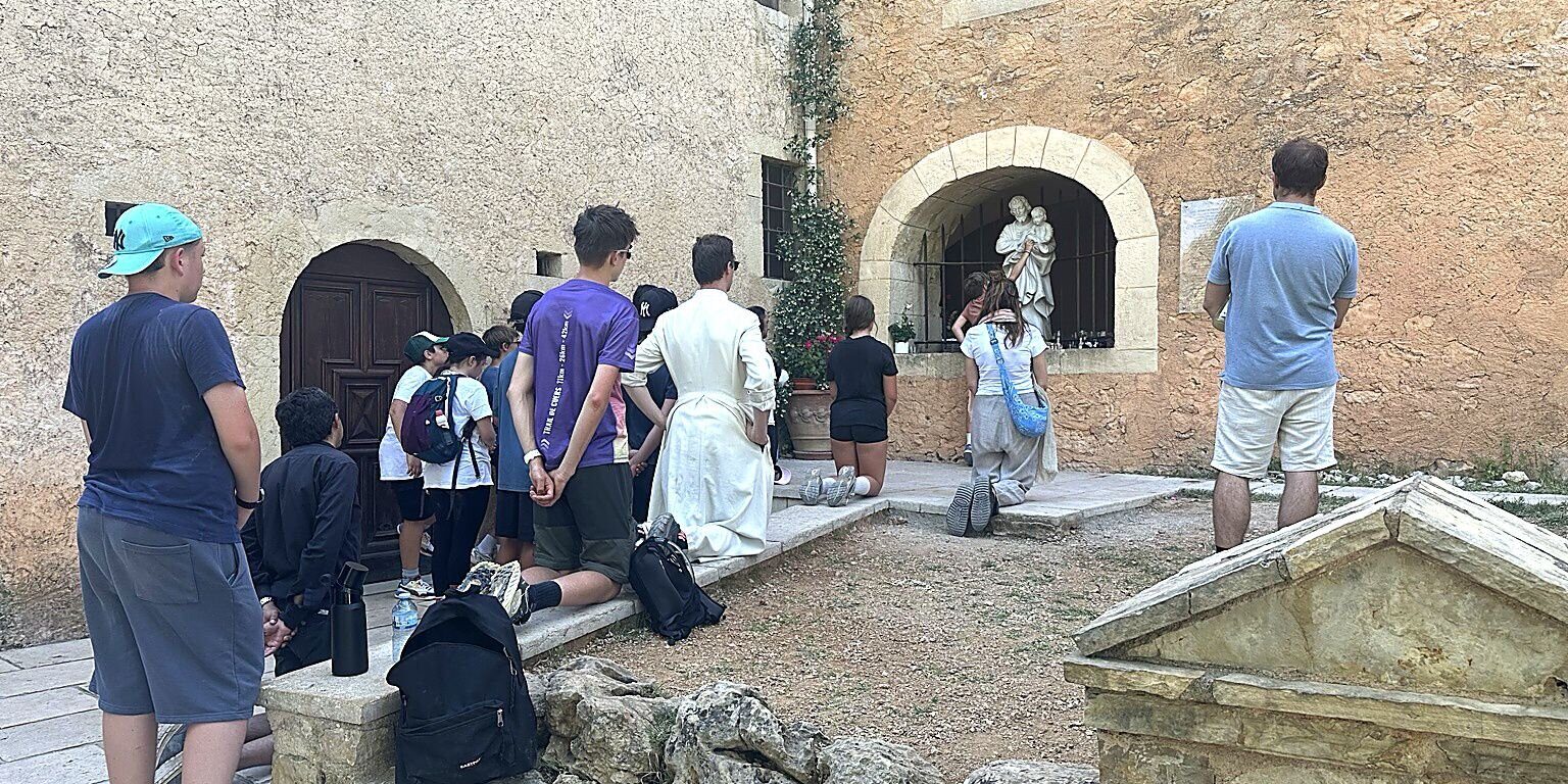 260614 pelerinages des jeunes a cotignac (3)